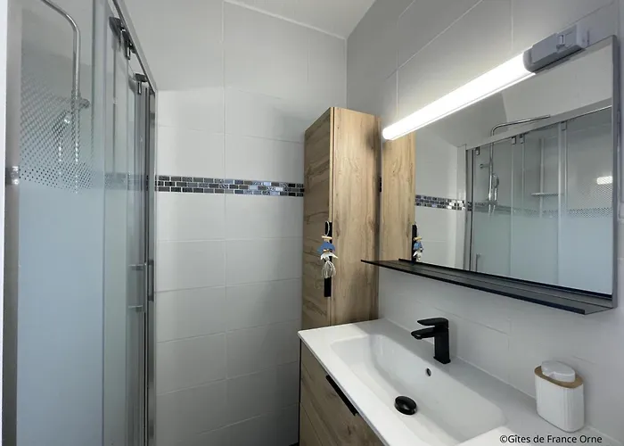 Maison Normande Confortable Avec Jardin Et Wifi - Fr-1-497-261 *