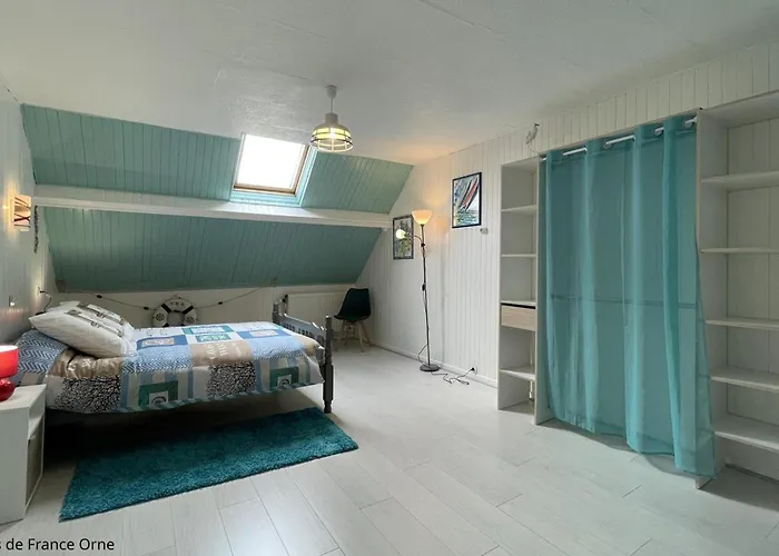 Holiday home Maison Normande Confortable Avec Jardin Et Wifi - Fr-1-497-261